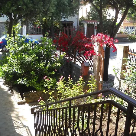 Bed & Breakfast B&B Da Mari Bauladu